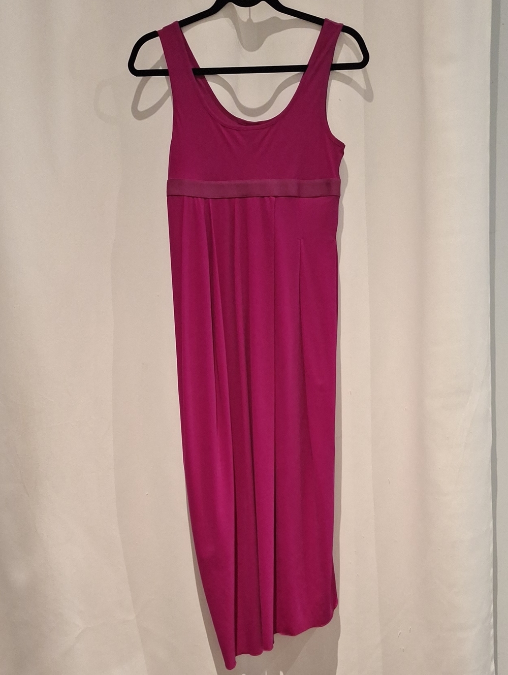 High Use Fuchsia Sleeveless Empire Waist Maxi Dress